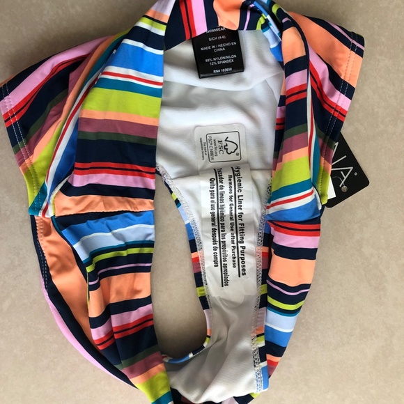 SWIM - Picture 4 of 4